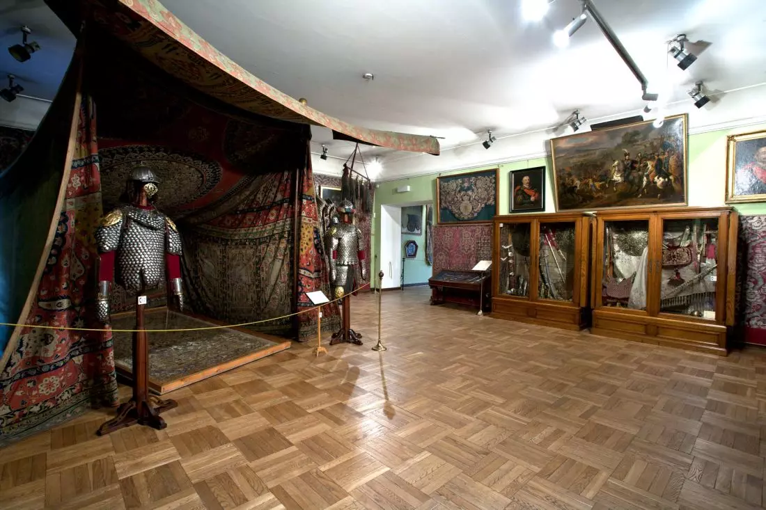 Muzeum Książąt Czartoryskich po i przed remontem