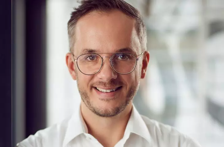 Jacek Mamel, Dyrektor Handlowy Buglo (Polska)