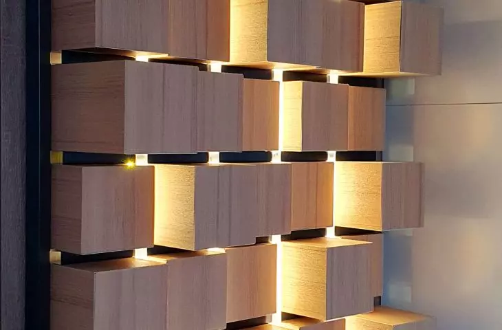 Qbik wall-mounting