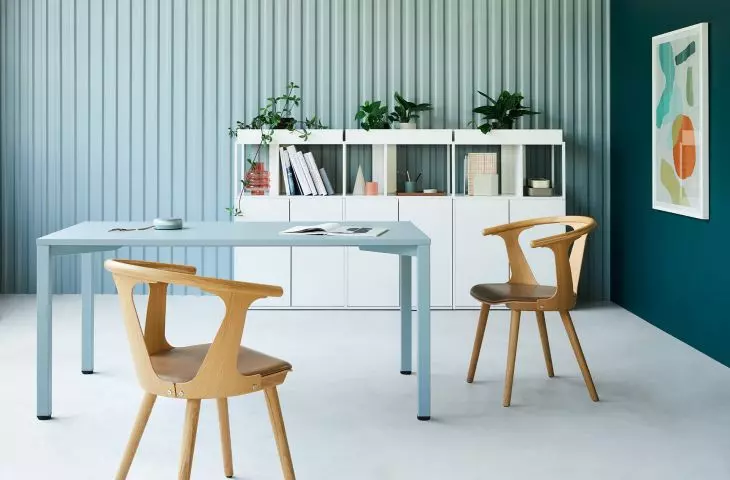 Minimus desk, Stepps bookcase