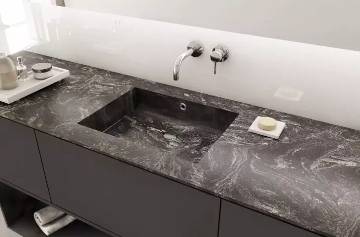 Foggia washbasin integrated with Corian® Cosmos Prima countertop