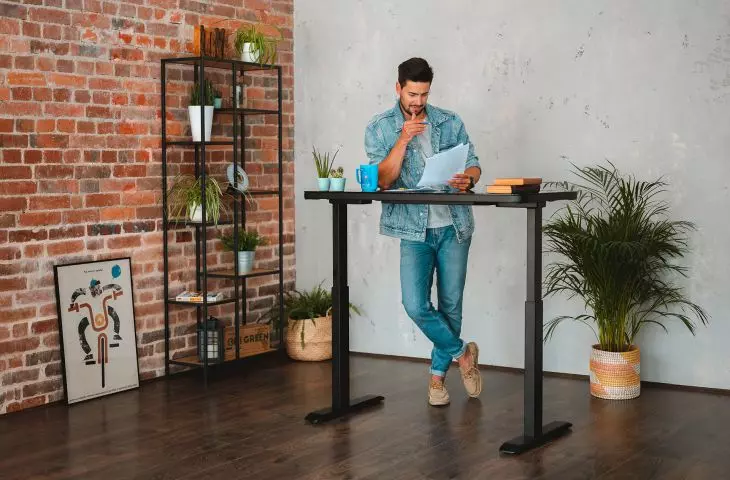 O'Desque adjustable desk with glass top