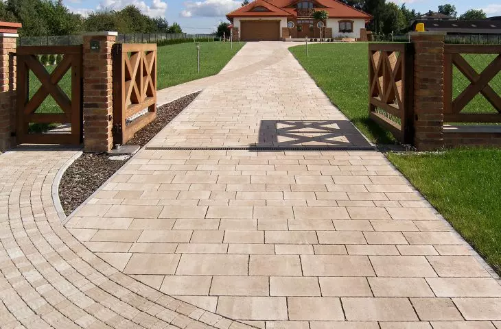 Via Strada pastello