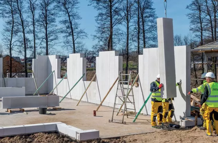 Ytong Panel SWE allows walls to be erected up to 4 times faster than with traditional small-size technologies