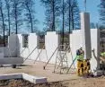 Ytong Panel SWE allows walls to be erected up to 4 times faster than with traditional small-size technologies