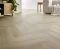 Herringbone Dryback to kolekcja stabilna wymiarowo i wyjątkowo odporna na uderzenia. Składa się z czternastu wyjątkowych kolorów