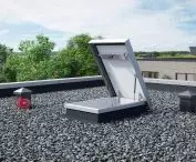Flat roof hatch