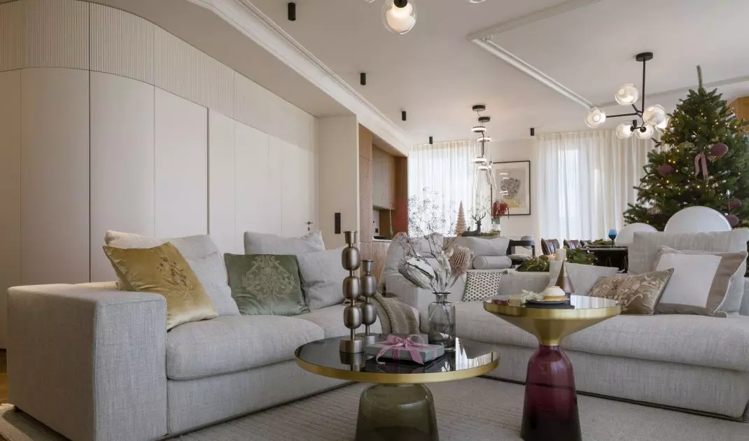 The centerpiece of the lounge area is a corner sofa