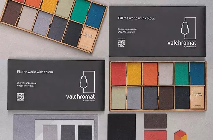 Valchromat – płyty dekoracyjne barwione w masie. Dostępne w 11 kolorach, różnych grubościach i wymiarach.