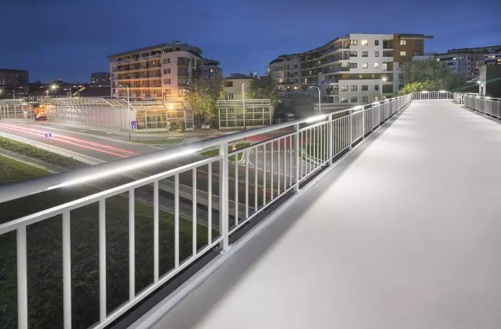 Lighting of pedestrian and bicycle footbridge, Krakow