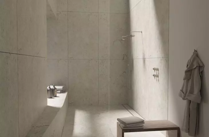 Łazienka projektu Daniela Germani, okładziny ścienne i podłogowe oraz brodzik - materiał Dekton