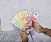 Wide range of weather-resistant colors