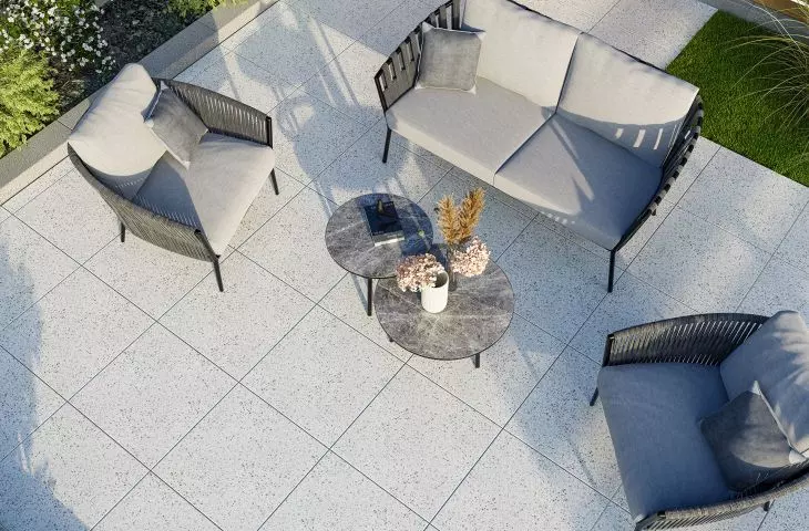 REALIT terrace tiles