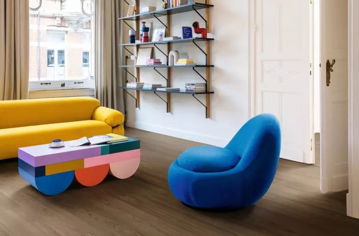 Bold color combinations are gaining popularity