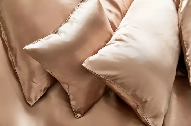 Champagne looks beautiful on textiles