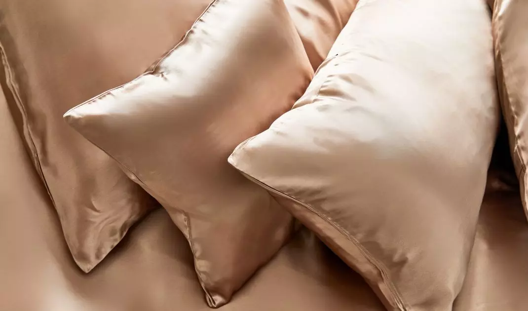 Champagne looks beautiful on textiles