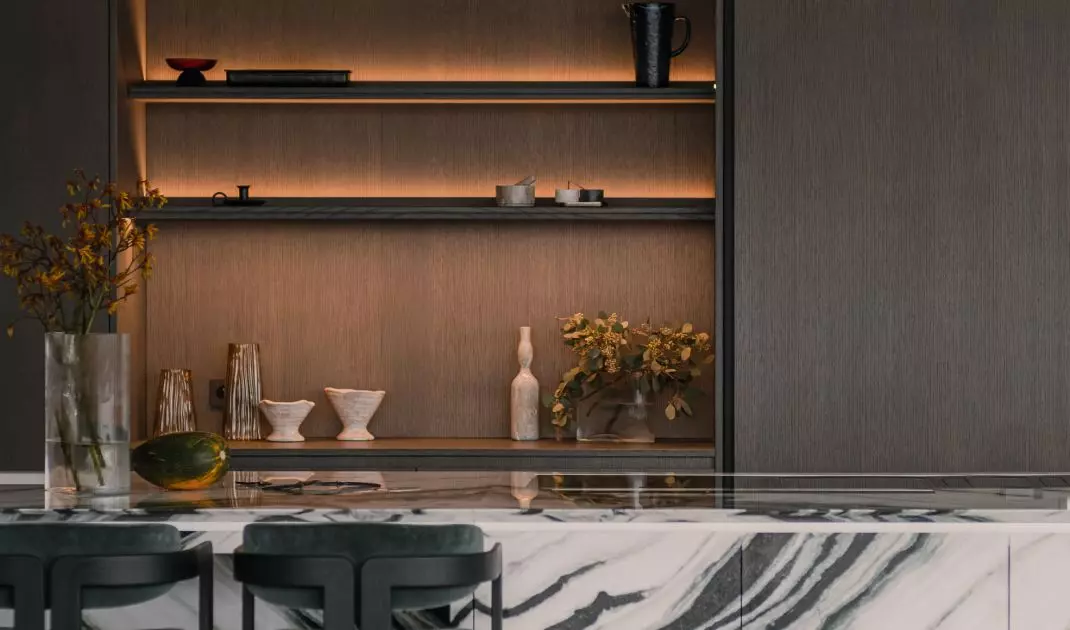 Black and white panda white marble was used in the kitchen