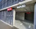 parking mieści się w sąsiedztwie dworca we Wrzeszczu