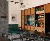 wystrój restauracji miał mieć charakter przestrzeni integrującej mieszkańców
