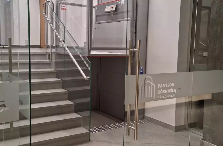 Platforma pionowa KaliB