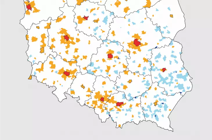 gminy emitujące najwięcej i najmniej światła w niebo w 2022 roku