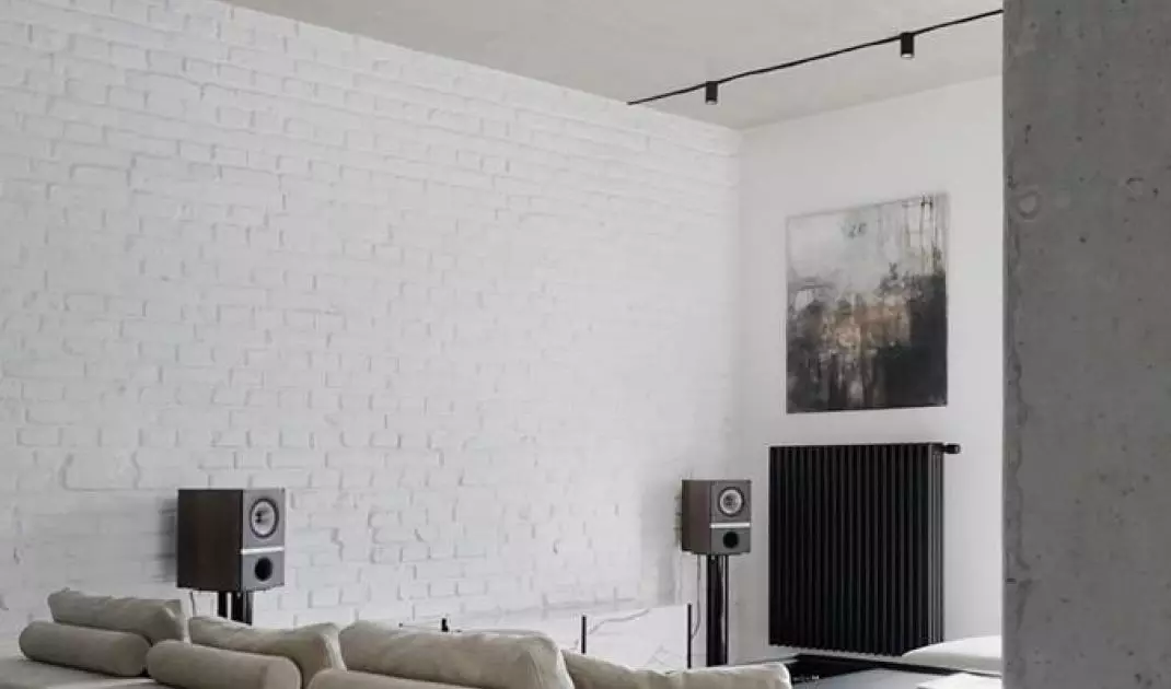 The apartment is distinguished by its open space