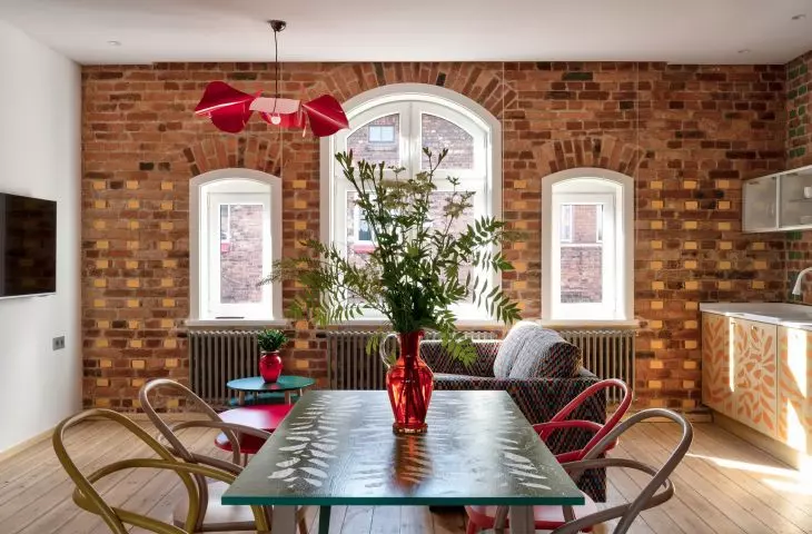 The apartment refers to the work of Pawel Sparrow