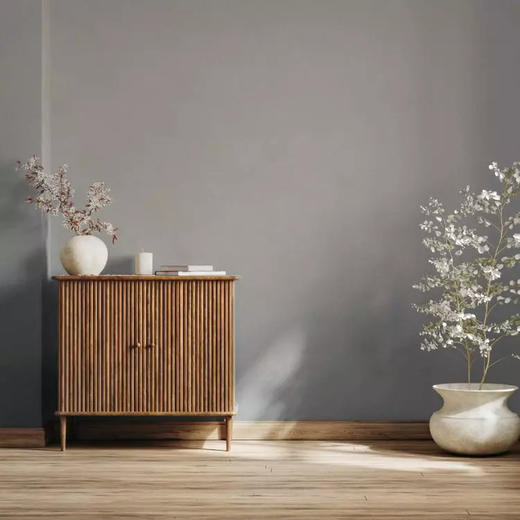 The most popular material for fluting is wood