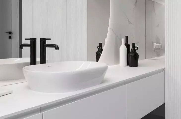 The bathroom is located on the first floor of the terraced house