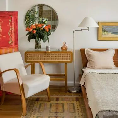 Screen adds color to bedroom design