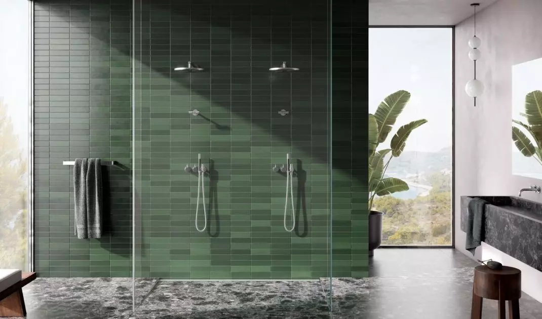 Intense green will work perfectly in the bathroom
