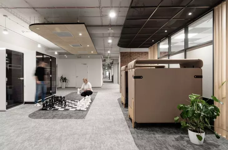 Gdy liczą się dane. Projekt nowej siedziby Grupy Lingaro spod kreski BIT CREATIVE