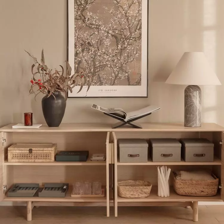 Getting rid of unnecessary things and organizing the rest makes us feel better