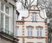 To druga spośród trzynastu remontowanych kamienic