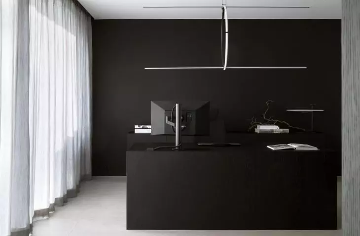 The arrangement is based on black