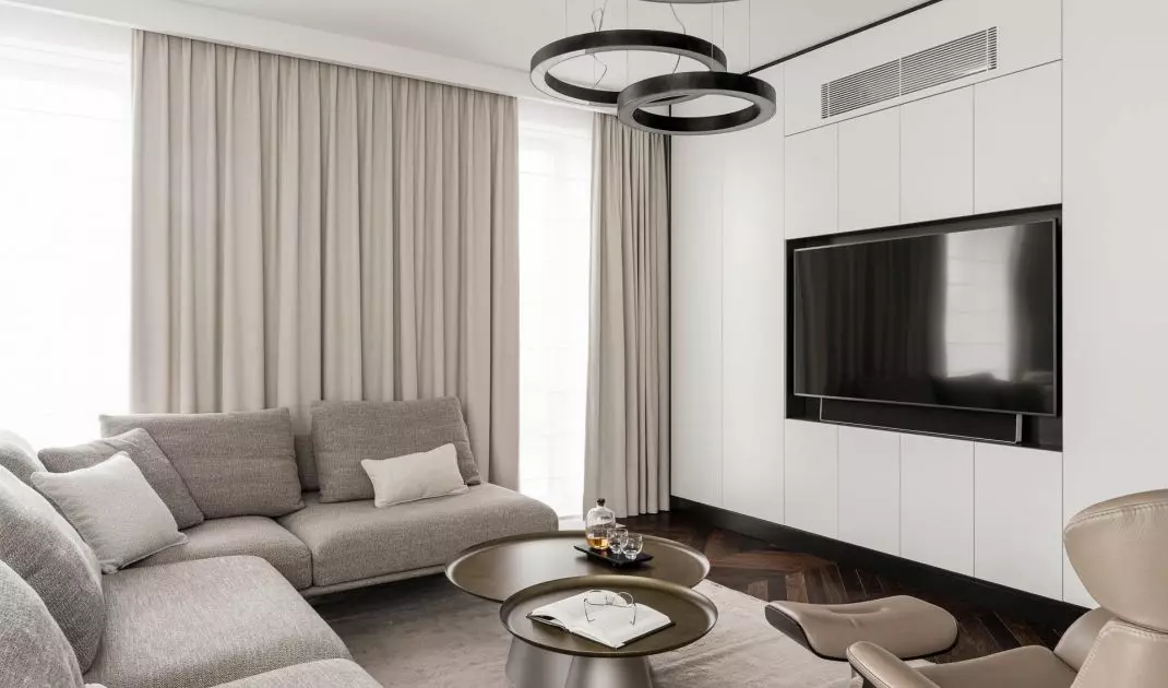 The capacious housing hides, among other things, an air conditioner
