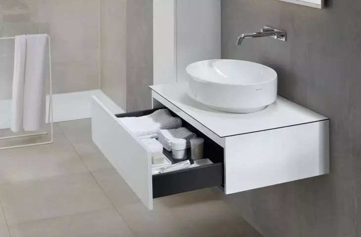 The shape of the washbasin can affect the appearance of the entire interior