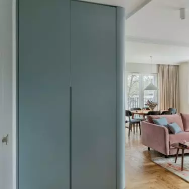 Workspace can be hidden with sliding doors