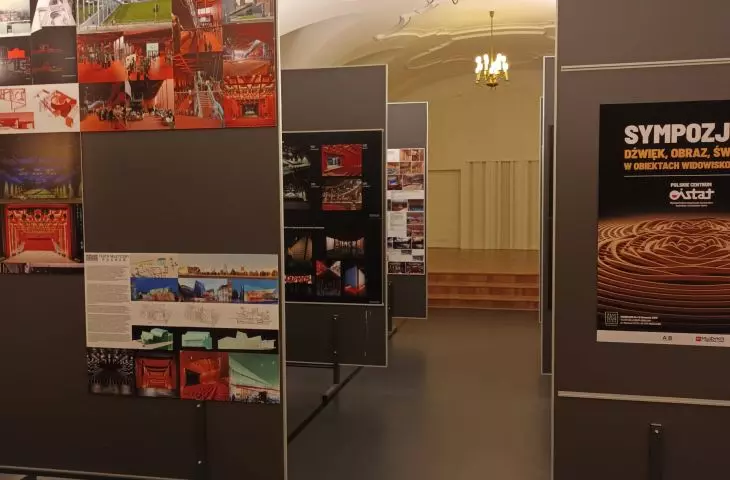 exhibition in the Senate Hall of the Theater Academy