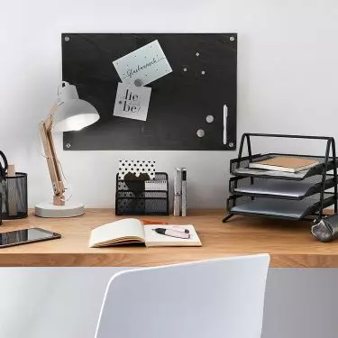 You can sort the documents in the organizer thematically