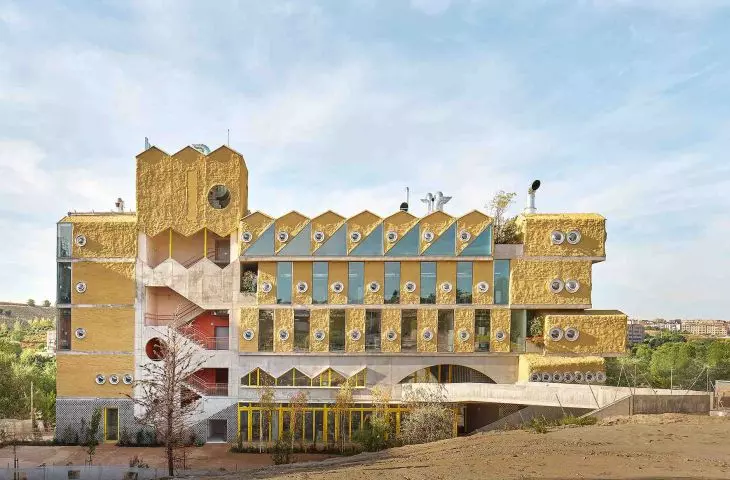 Szkoła Reggio (proj.: ANDRES JAQUE / OFFICE FOR POLITICAL INNOVATION), Hiszpania