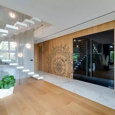 The architects incorporated folklore motifs into the interior