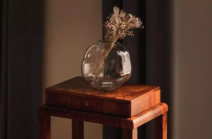 Furniture with history complements modern elements