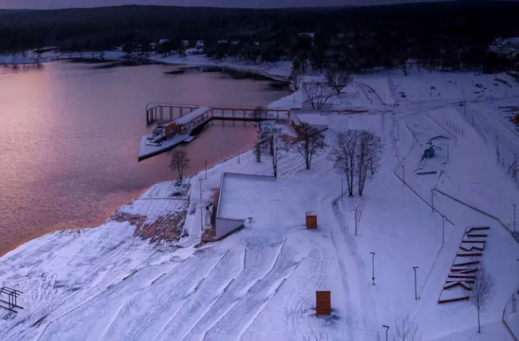 Winter view of the beach