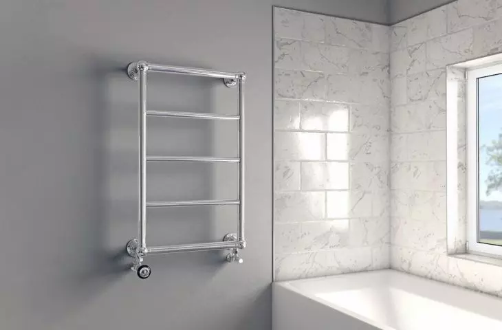 Ag Cast Iron Line Radiators, Elara