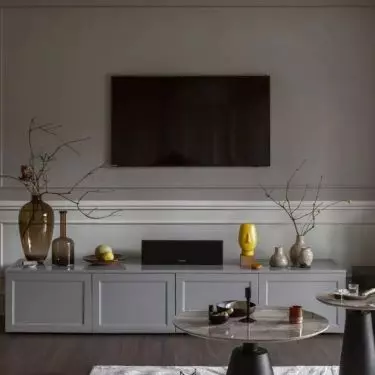 Choose furniture made of quality materials