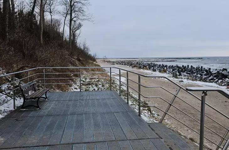konkurs na projekt platformy widokowej z zejściem na „Plażę Dubaj” w Jarosławcu