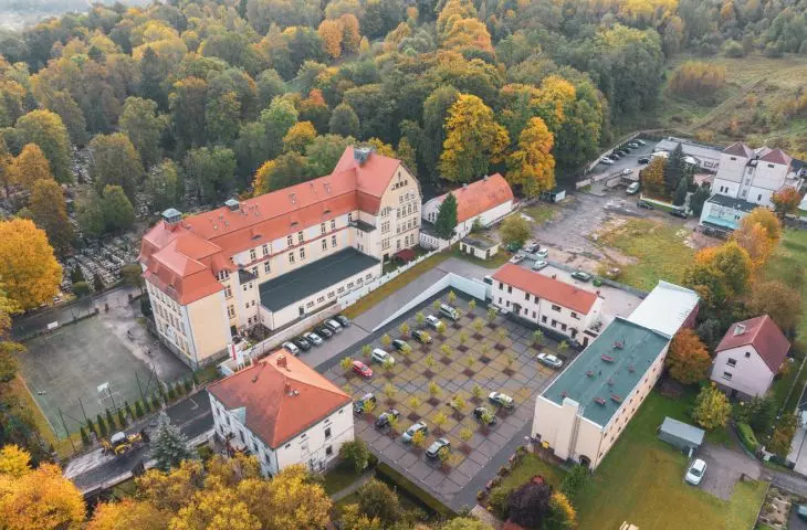 The biggest problem of the space at the forest district was the lack of representativeness of the