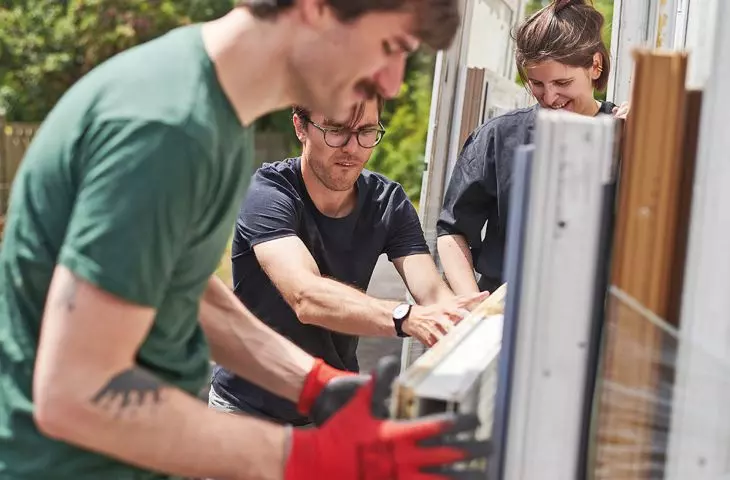 packing windows for transport