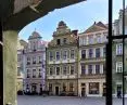 headquarters of the Poznań branch of SARP at 56 Stary Rynek (middle, tallest tenement)